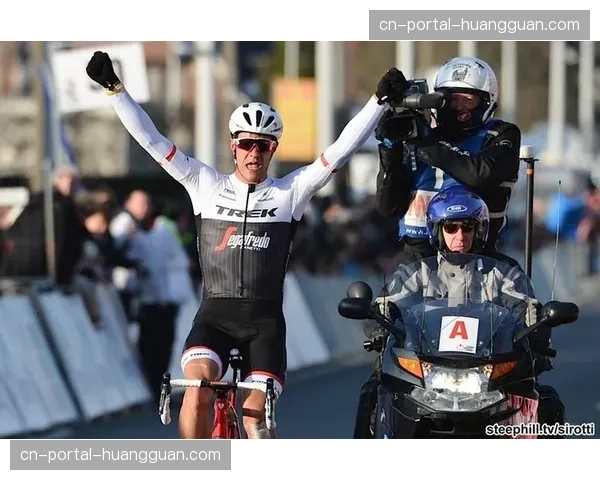 巴黎-鲁贝古典赛：甘纳凭借个人计时赛能力单飞50公里夺冠